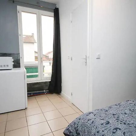01 - Chambre Avec Lit Double Ideal Jo 2024 Saint-Denis  Exterior foto